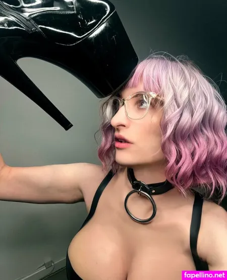 Evelynvex Main Profile Photo
