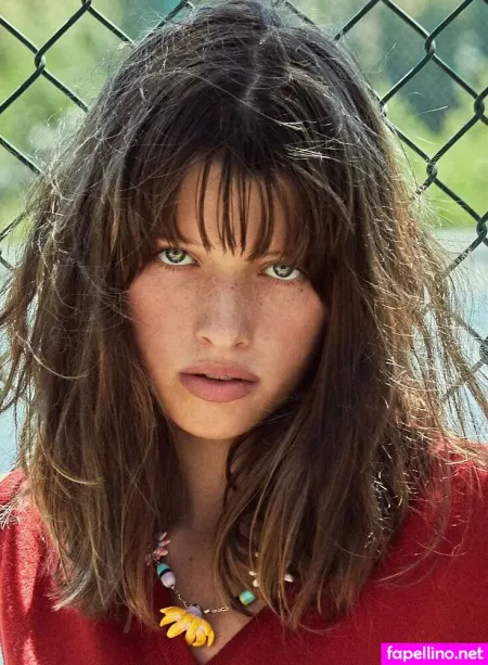 Ever Anderson OnlyFans Thumbnail #LwQ5Nizw6g