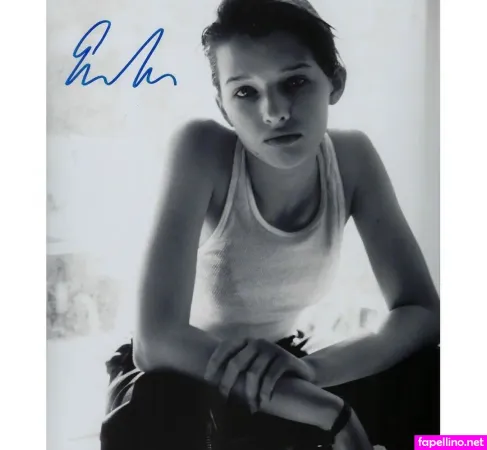 Ever Anderson OnlyFans Thumbnail #bxAOkg62Bp