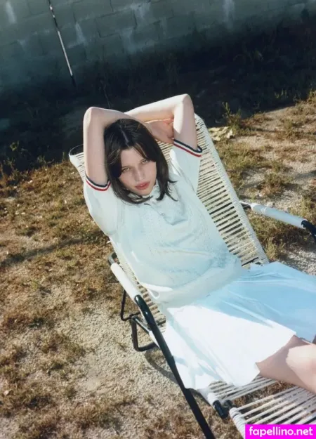 Ever Anderson Main Profile Photo