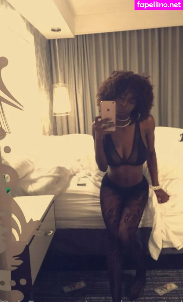 evereincarnated, evereincarnated_ Nude Leaked OnlyFans Photo #xHhOSWiWLW