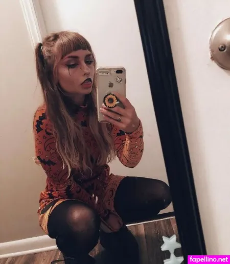 Evergreenosa OnlyFans Thumbnail #rtrpXZdjUL