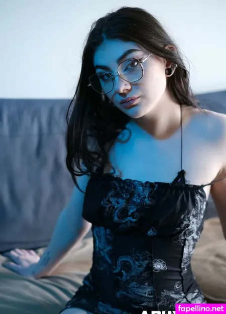 Everly 666 Main Profile Photo