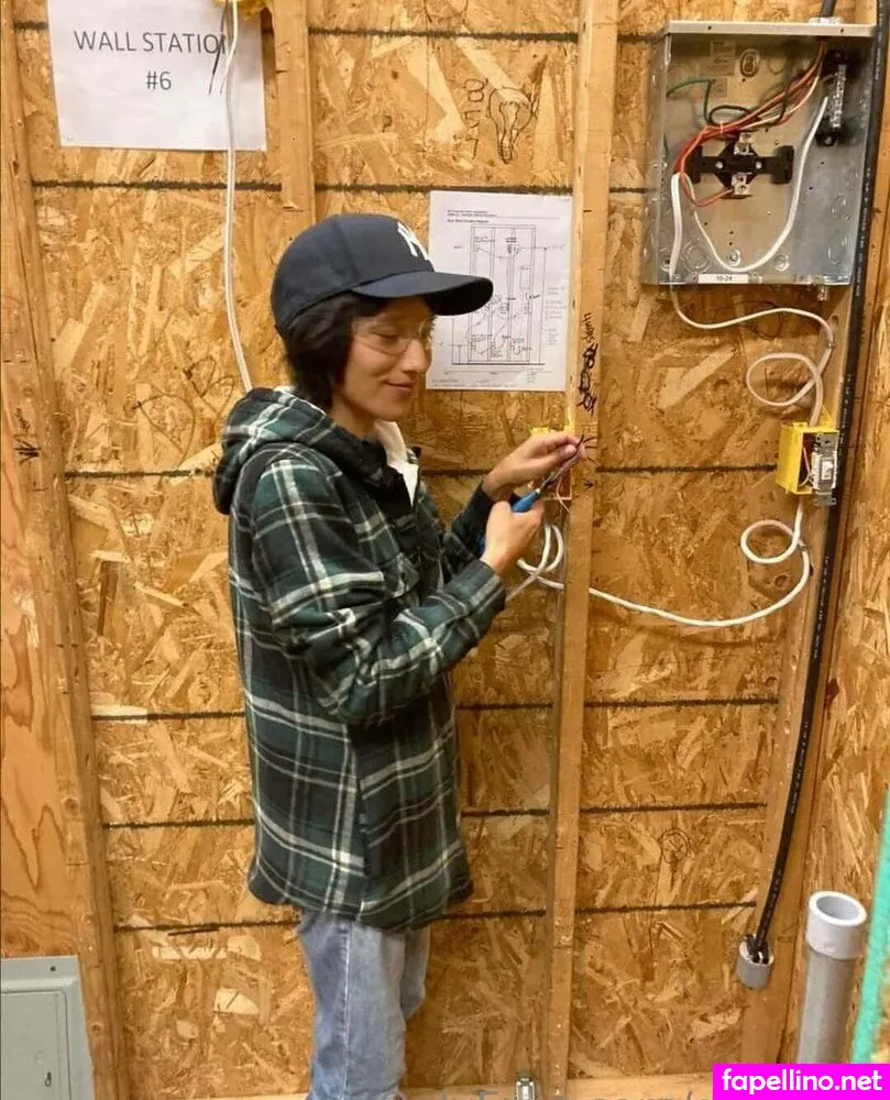 dearevie, everly.r.embers Nude Leaked OnlyFans Photo #lBYXbCMtNy