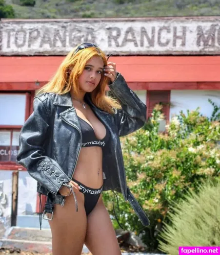 Everlygrey OnlyFans Thumbnail #wVzQCEIbmm