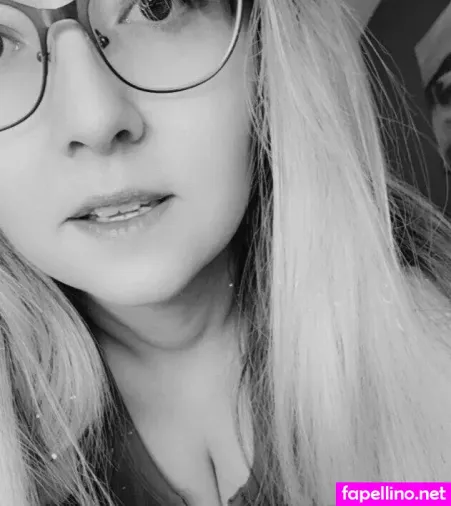 Everlymoon OnlyFans Thumbnail #JLvM6iVJHJ