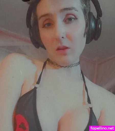 Evermoore24 OnlyFans Thumbnail #dVAtVKSUVj
