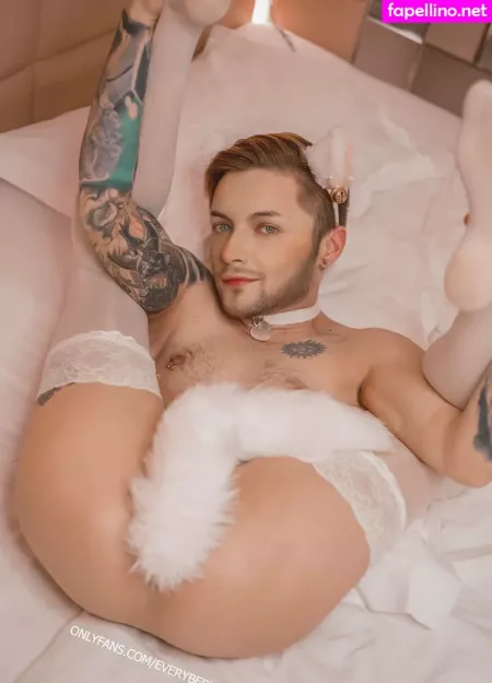 Everybery Ftm Vip OnlyFans Thumbnail #j7rywdU2gA