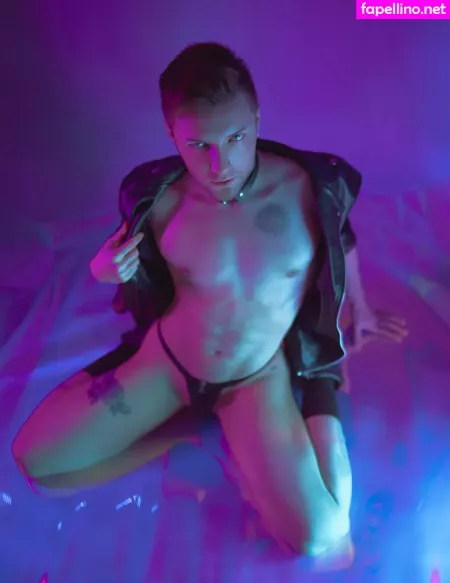 Everybery Ftm Vip OnlyFans Thumbnail #tig19MGKi4