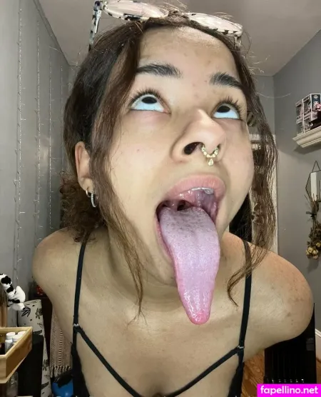 Everybodylovesakia OnlyFans Thumbnail #OOrPL00NMH