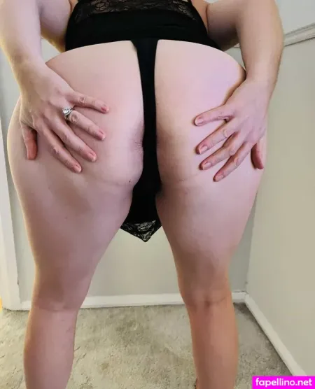 Everyday Housewife OnlyFans Thumbnail #fGMLeS9WHe