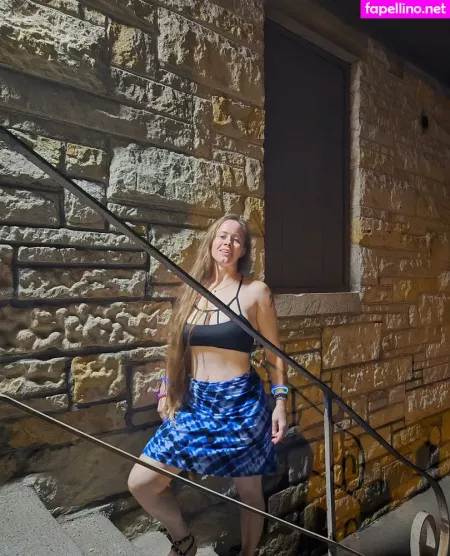 Evethesexyfairy OnlyFans Thumbnail #JE8aMCWzPw