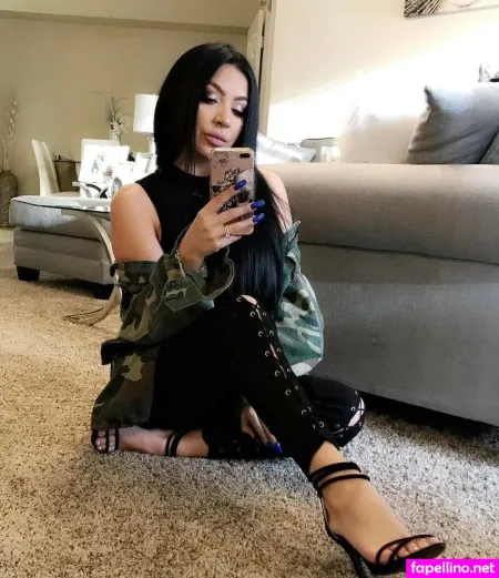 Evettexo OnlyFans Thumbnail #iiqTMHdouN