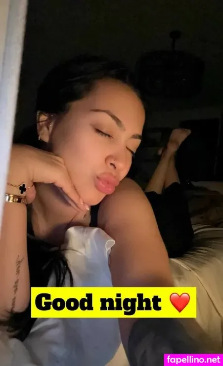 Evettexo OnlyFans Thumbnail #jGgKTbcEAe