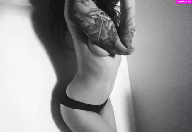 Eveunleashed OnlyFans Thumbnail #n3NRRbP1oo