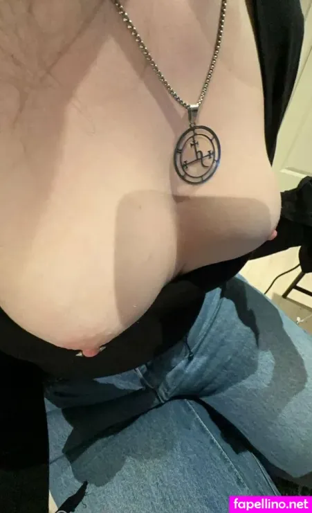 Evie 2 OnlyFans Thumbnail #9g31ZJ6hop