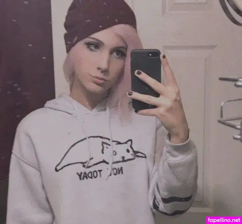Evie Angel OnlyFans Thumbnail #ACzpBfjEOw