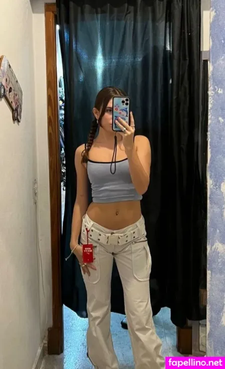 Evie Clark OnlyFans Thumbnail #8Bb5Iv16Cn