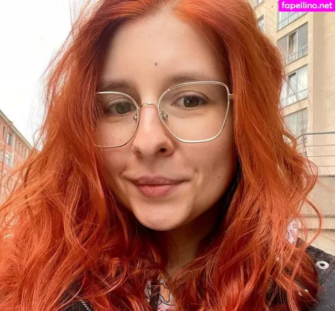 Evie Davis OnlyFans Thumbnail #U39H57msxS