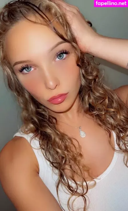 Evie Erikson OnlyFans Thumbnail #6amUZVR8a7