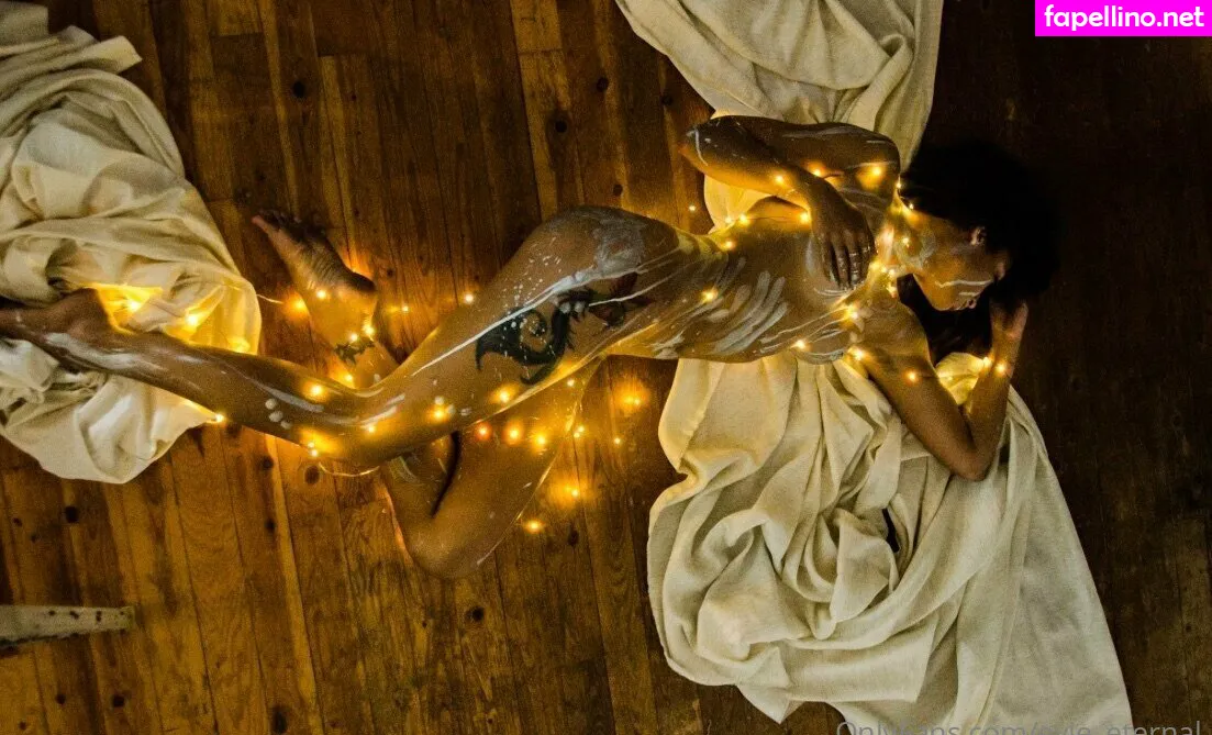 _eviiee_, evie_eternal Nude Leaked OnlyFans Photo #2o5RqcVdDV