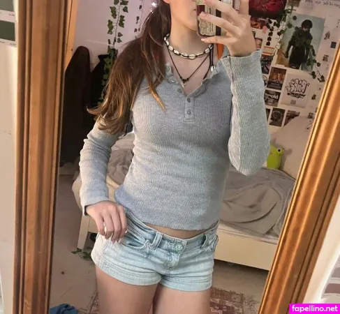 Evie O Neill OnlyFans Thumbnail #RKqt4GAebA