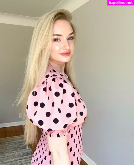 Evie Summers OnlyFans Thumbnail #xoOA06XYaJ