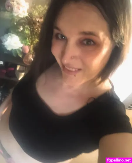 Evie X OnlyFans Thumbnail #RWDTWXhk9R