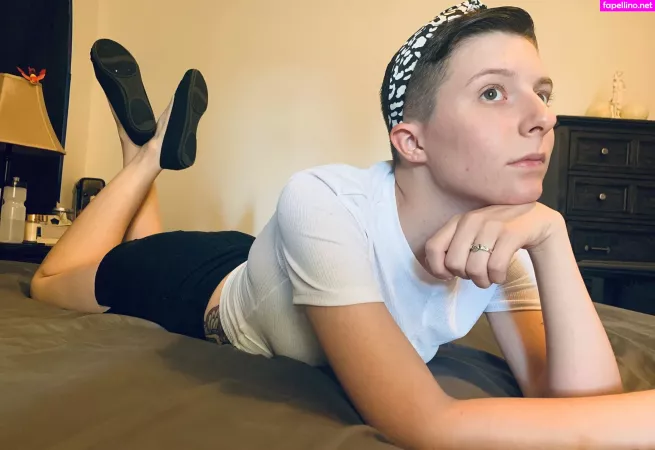 Evieauburnfree OnlyFans Thumbnail #nHtms3xOPw