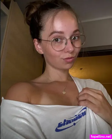 Eviebell OnlyFans Thumbnail #MwAMHxZMto