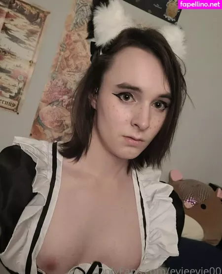 Evieevie00 OnlyFans Thumbnail #ZWgPmDigsa