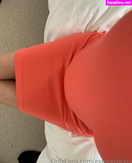 Evieexpands OnlyFans Thumbnail #MufGbd3dgB