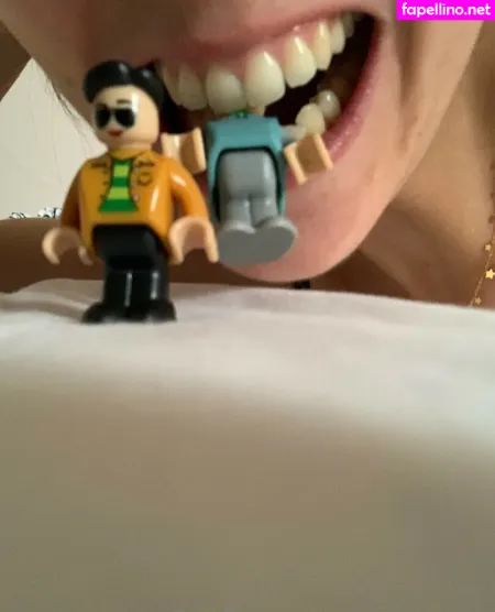 Evieexpands OnlyFans Thumbnail #TxDvOqSNk1