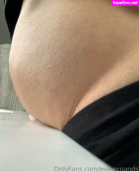 Evieexpands OnlyFans Thumbnail #uIEsVb2jte