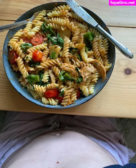 Evieexpands OnlyFans Thumbnail #xCdqqTMixE