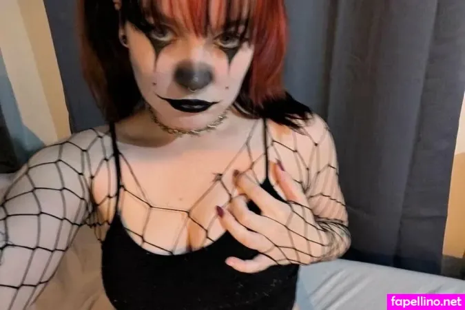 Eviefreak OnlyFans Thumbnail #7qEtfHIOao