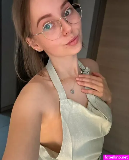 Eviesplayground OnlyFans Thumbnail #uDWBNz8lX9