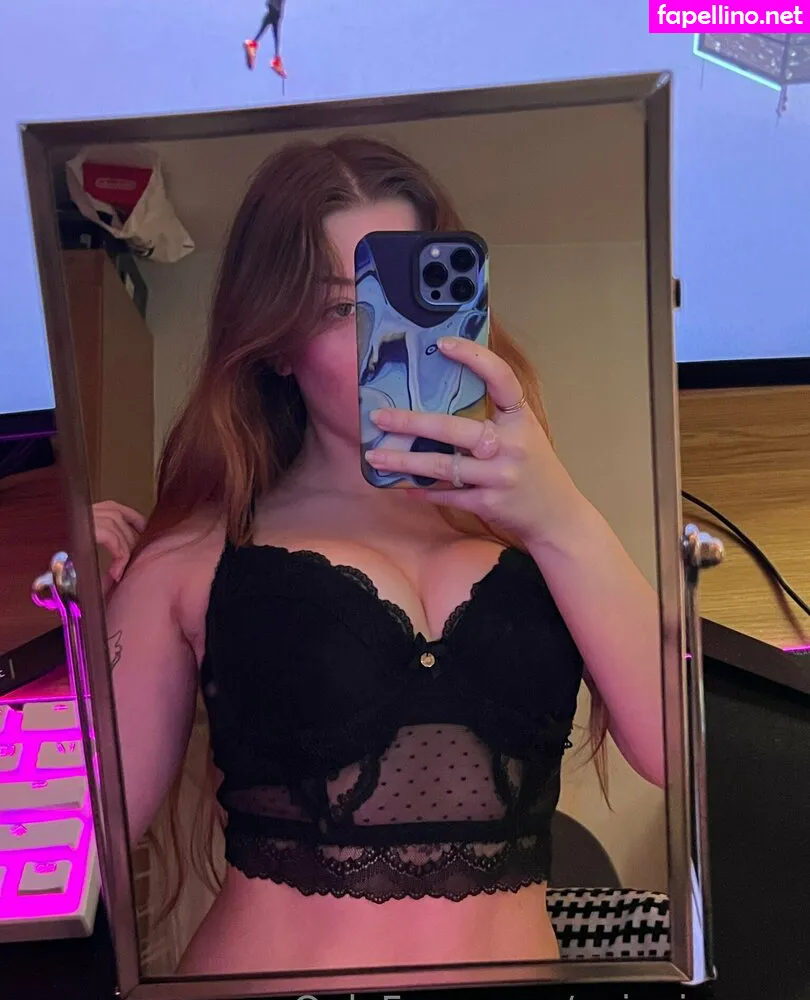 evievixxxen Nude Leaked OnlyFans Photo #EUbmHTFJnz