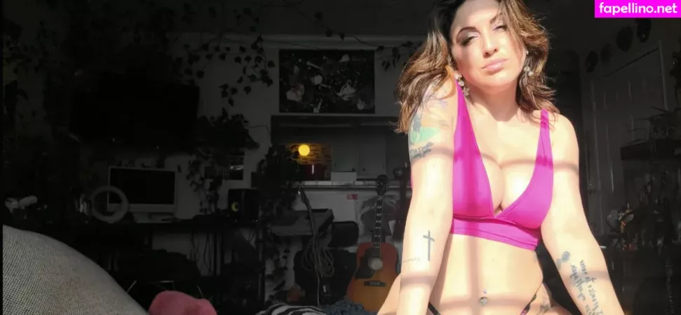 Evil Little Creature OnlyFans Thumbnail #j8zvUsXWkt