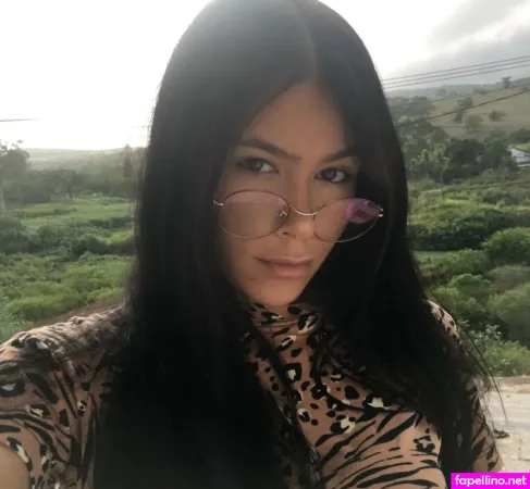 Evilhotgirll OnlyFans Thumbnail #XZcMXJF9lm