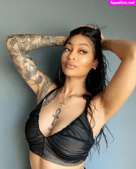 Evoni OnlyFans Thumbnail #4pTqDD3wAd