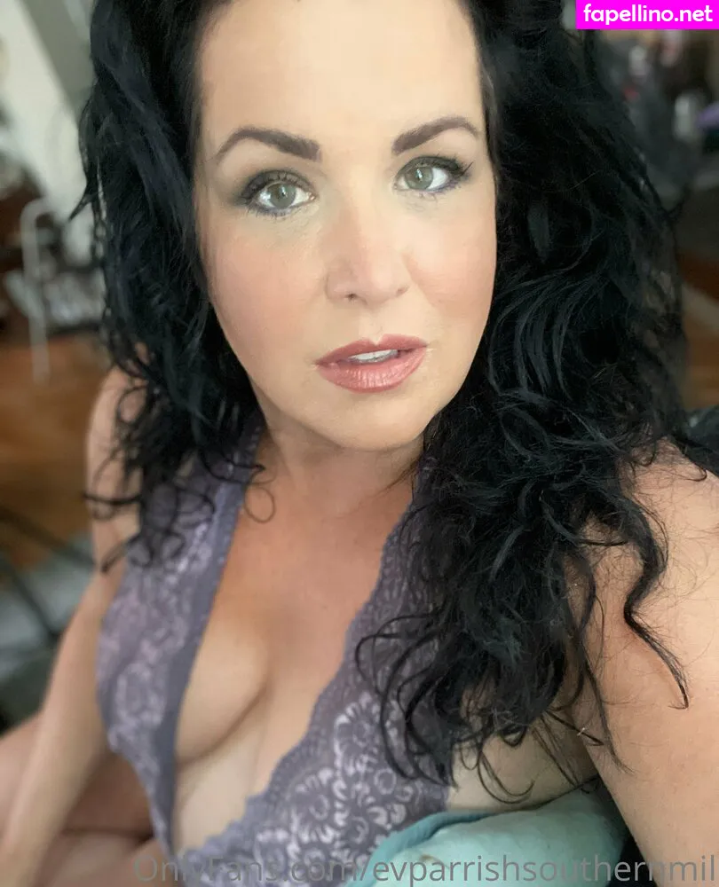 evparrish, evparrishofficial Nude Leaked OnlyFans Photo #7Aer3Tx4QA