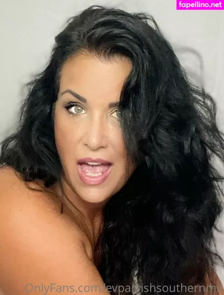 Evparrish OnlyFans Thumbnail #t4KVvvIoNs