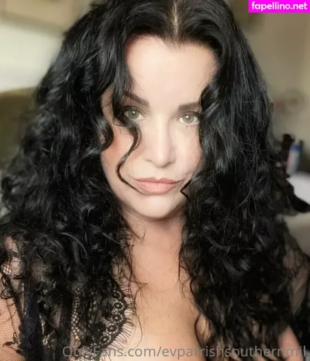 Evparrishsouthernmil OnlyFans Thumbnail #8rdF5Es2Z9
