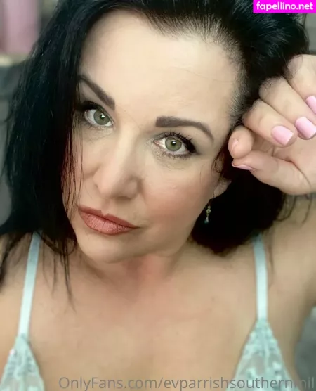 Evparrishsouthernmil OnlyFans Thumbnail #AYSjb7SWBg