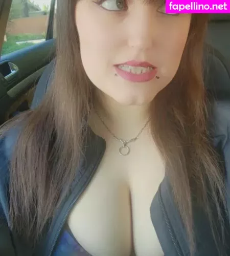 Evrydayswdnsday OnlyFans Thumbnail #0WiggM9nCP