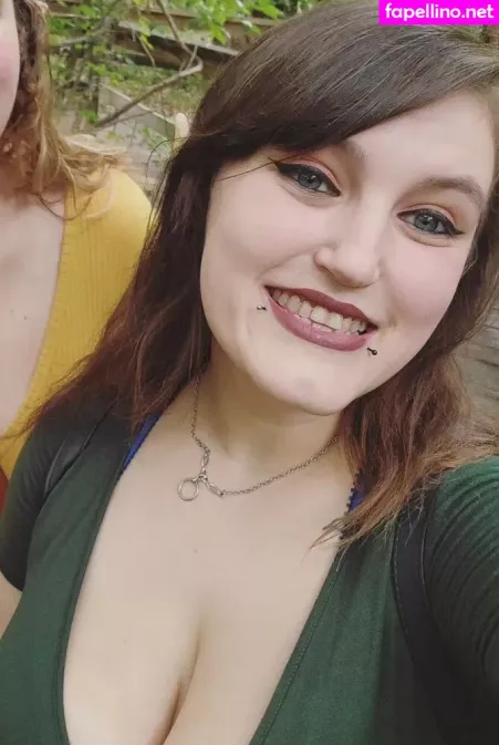 Evrydayswdnsday OnlyFans Thumbnail #Rml3onTuPL