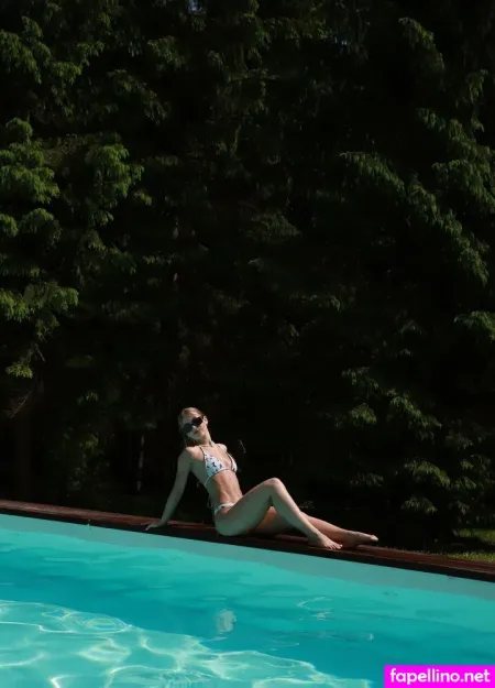 Evy Barbie OnlyFans Thumbnail #VbclF9t9XV