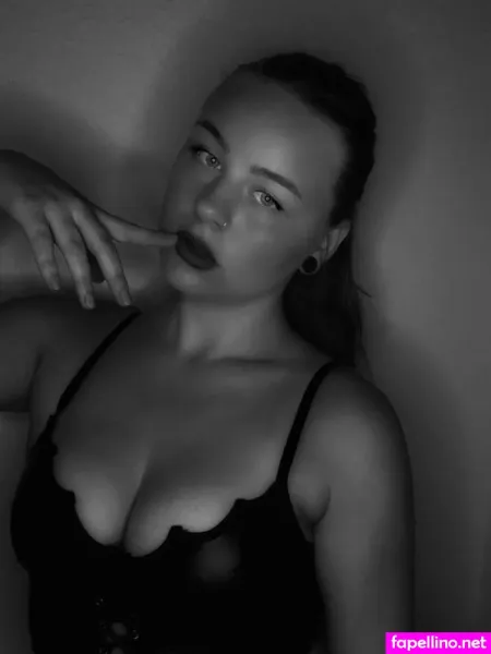 Evyjtz22 OnlyFans Thumbnail #ReG8CVHSdB