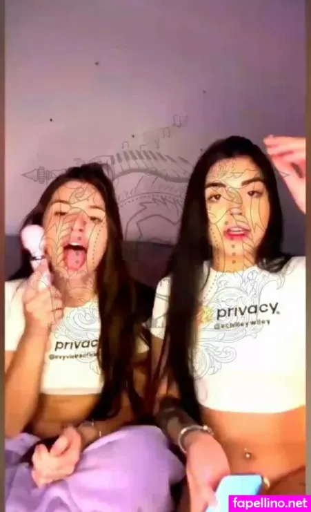 Evyvieiraoficial OnlyFans Thumbnail #MCsjr4Rwf5